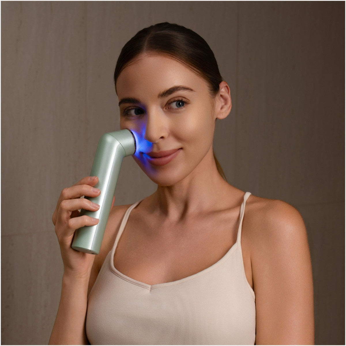 SaunaRidge 6-in-1 Light Therapy Wand